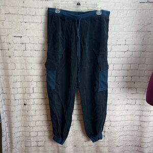 Hard Tail Forever size large cargo bomb jogger pants silk